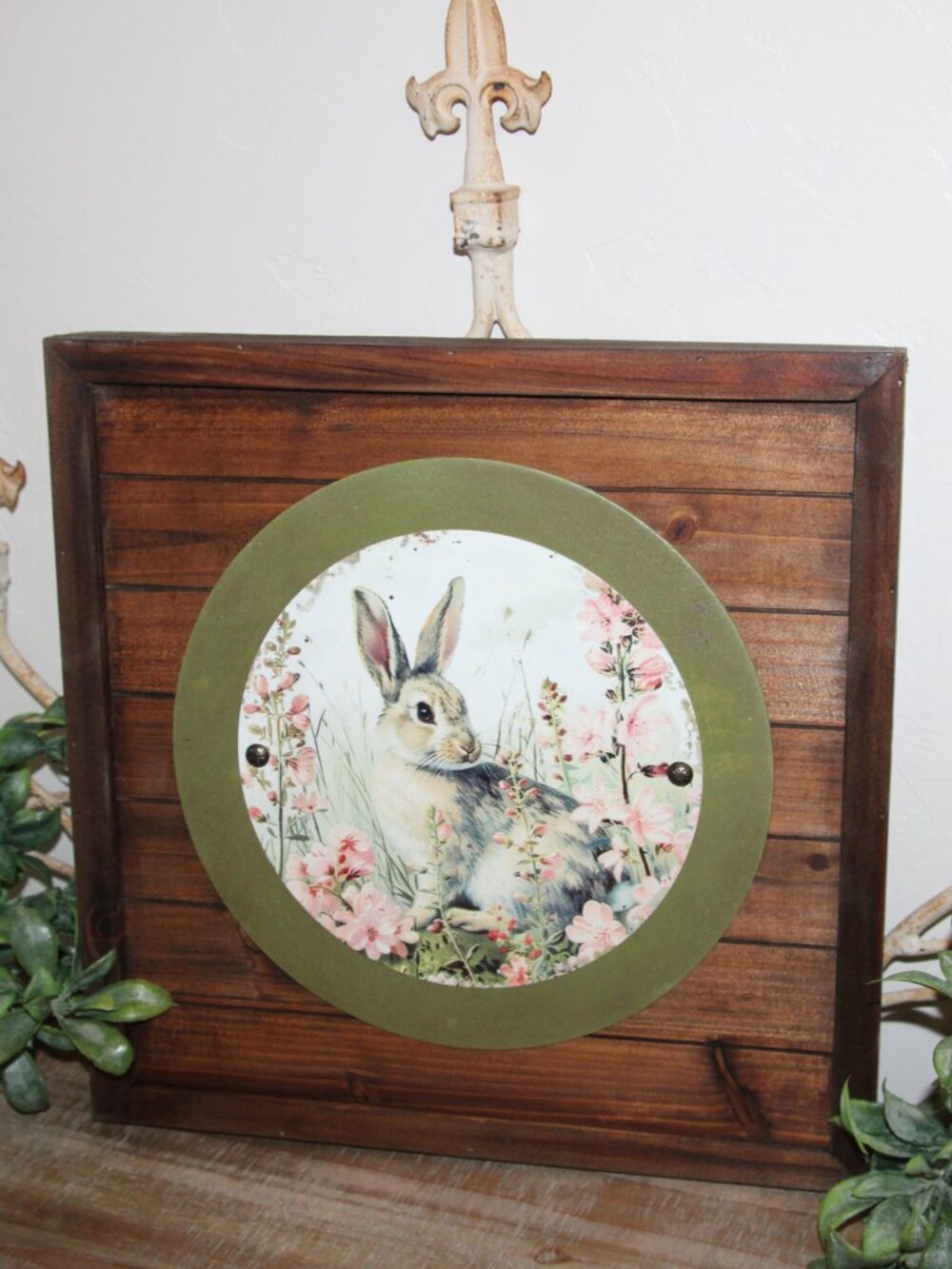 Rustic Layered Bunny Rabbit & Floral French Country Farmhouse Wall Decor Plaque